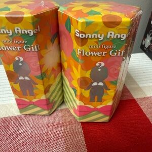 Sonny Angel Mini Figure Flower Gift, Blind box, price per item
